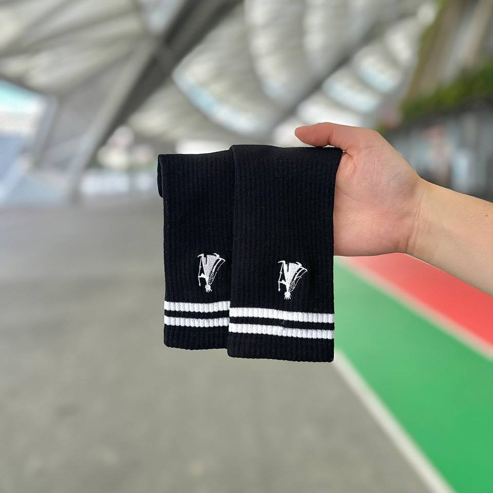 The Classic Black